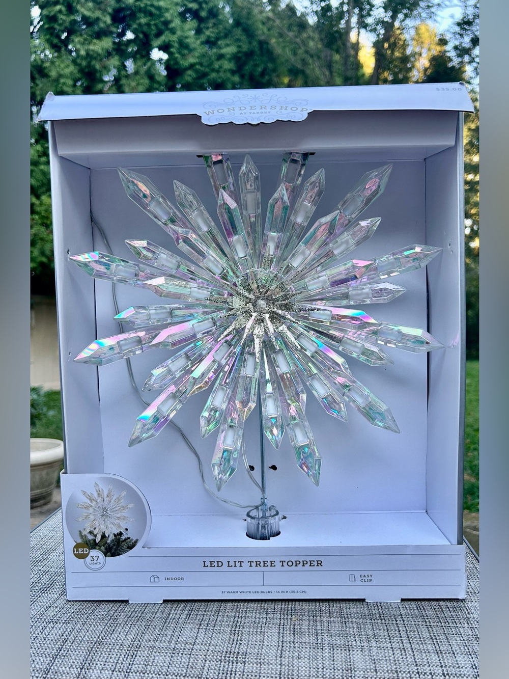 INDOOR LED STARBURST /TREE TOPPER/ NEW IN BOX - Easy Clip